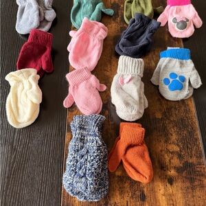 Colorful Kids Mittens Set